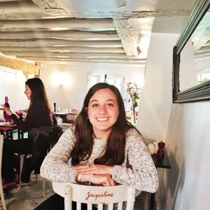 Meet your Posher, Jacqueline